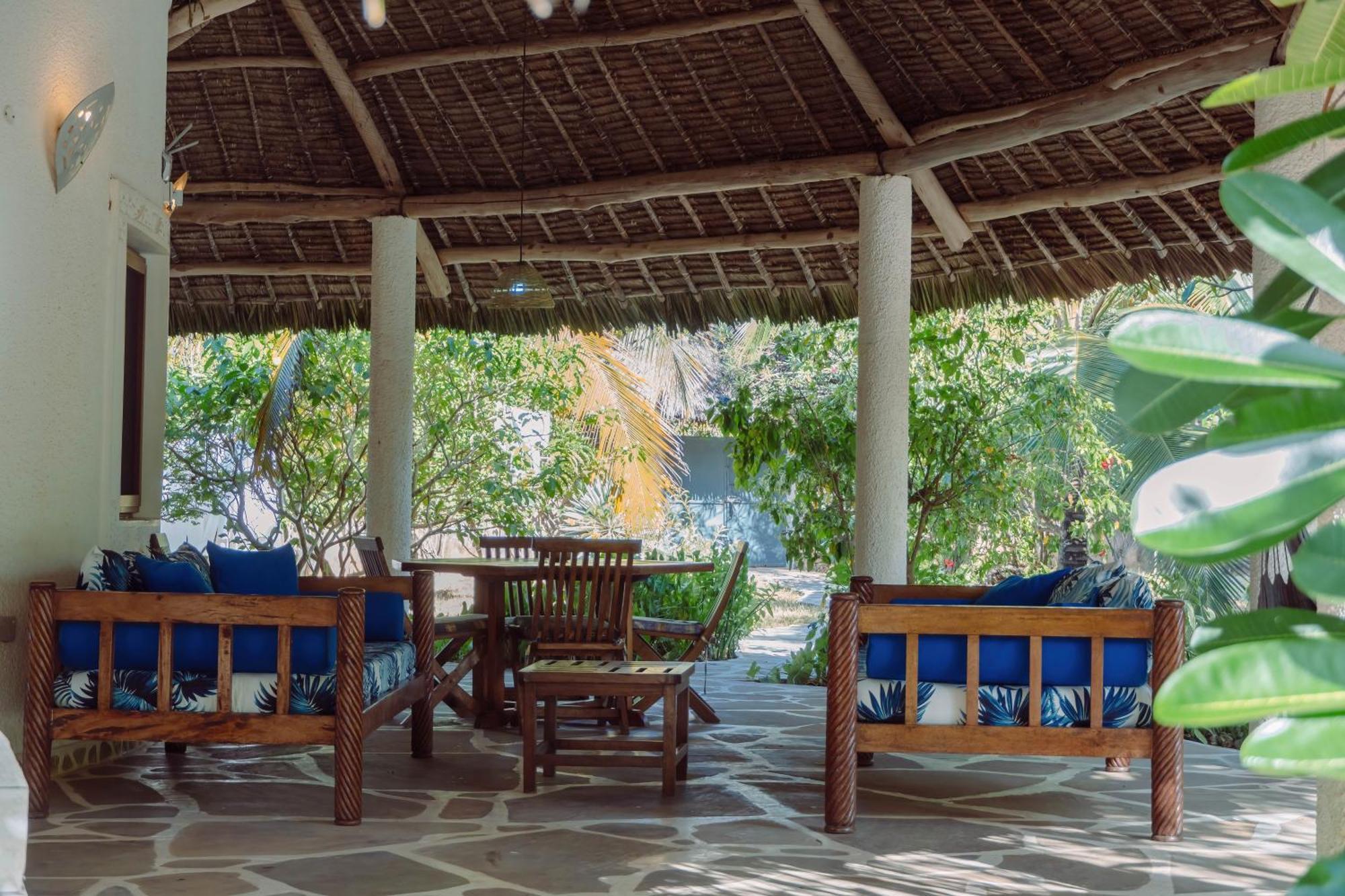 Baobab Village Watamu Bagian luar foto