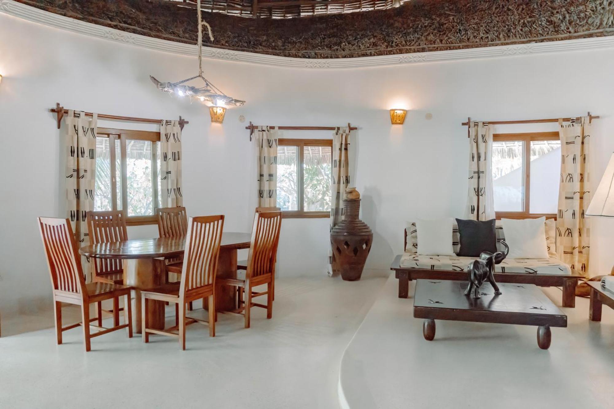 Baobab Village Watamu Bagian luar foto