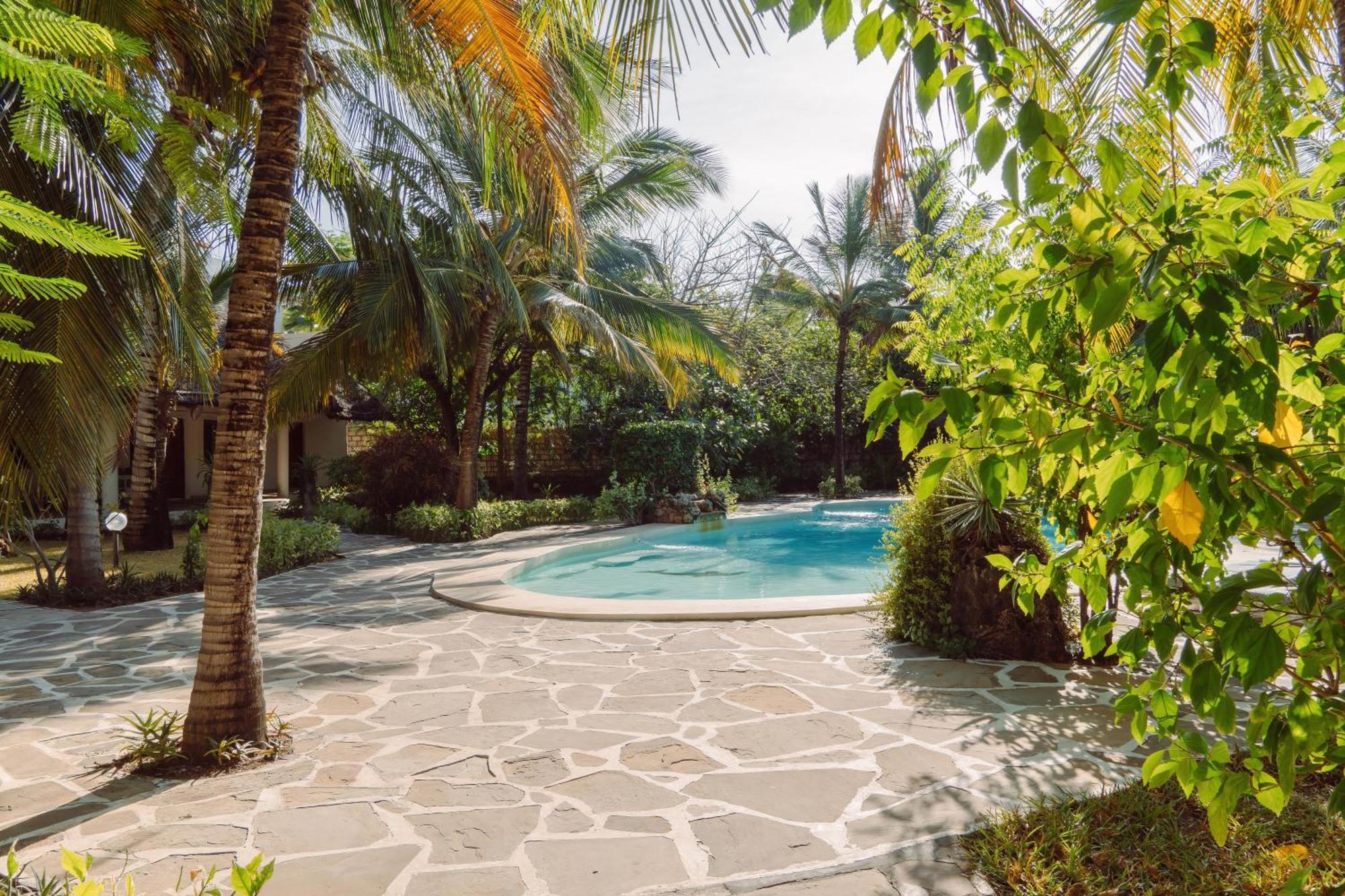 Baobab Village Watamu Bagian luar foto